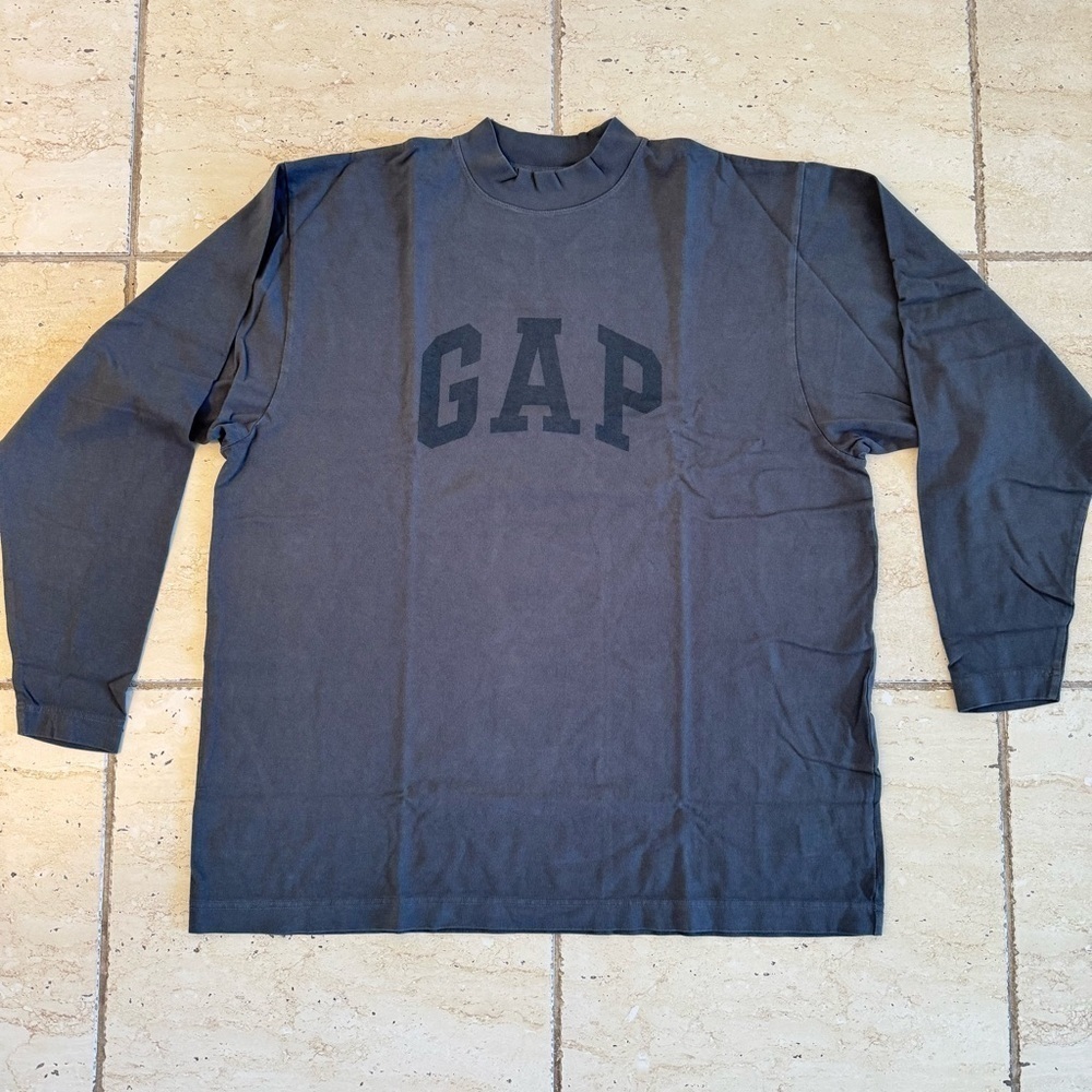 NEW! YZY GAP Dove Long Sleeve Tshirt, Color Grey, Size M, Authentic!